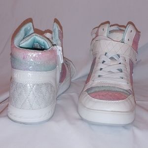 Girl's Sneakers